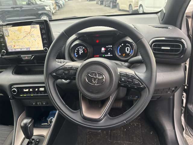 トヨタ ヤリス １．５ Ｚ R3年 () 99