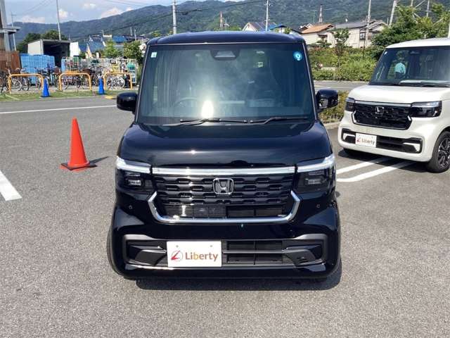 ホンダ Ｎ　ＢＯＸ カスタム ６６０ R8年 (近畿) 99