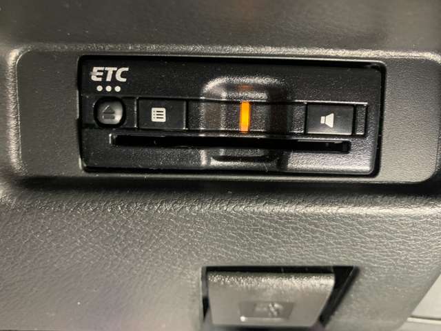 スズキ スペーシア ６６０ ハイブリッド Ｇ R5年 () 99