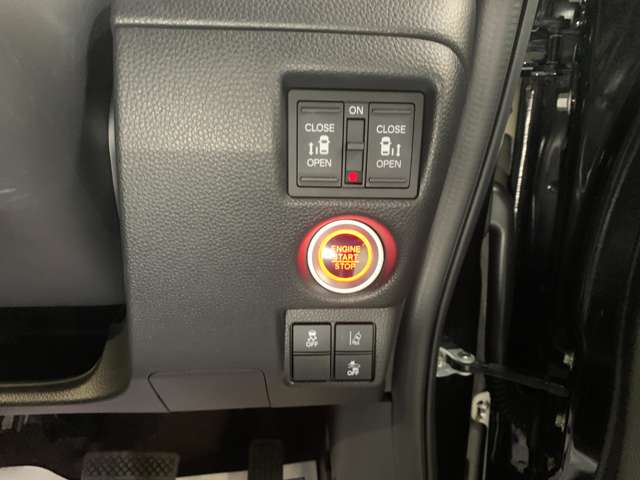 ホンダ Ｎ　ＢＯＸ カスタム ６６０ Ｇ Ｌ ターボ ホンダセンシング H30年 () 99