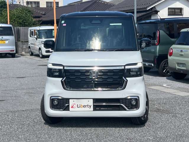 ホンダ Ｎ　ＢＯＸ カスタム ６６０ コーディネートスタイル ２トーン R8年 (近畿) 99
