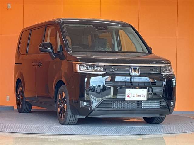 ホンダ ステップワゴン　ハイブリッド ２．０ Ｅ：ＨＥＶ エアー ＥＸ R8年 (近畿) 99