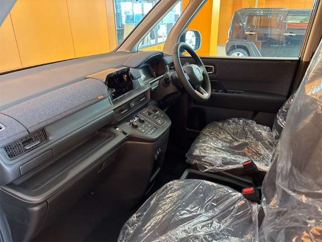 ホンダ ステップワゴン　ハイブリッド ２．０ Ｅ：ＨＥＶ エアー ＥＸ R8年 (近畿) 99