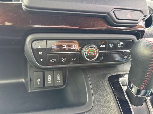 ホンダ Ｎ　ＢＯＸ カスタム ６６０ Ｌ ターボ R4年 (近畿) 99