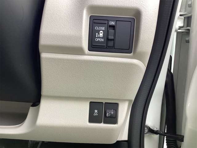 ホンダ Ｎ　ＢＯＸ ６６０ R8年 (近畿) 99