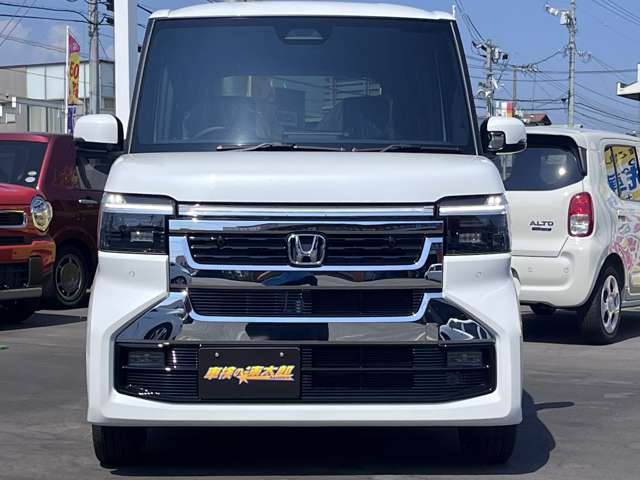 ホンダ Ｎ　ＢＯＸ カスタム ６６０ ターボ R8年 (中国) 99