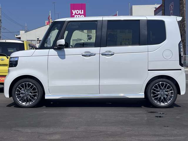 ホンダ Ｎ　ＢＯＸ カスタム ６６０ ターボ R8年 (中国) 99