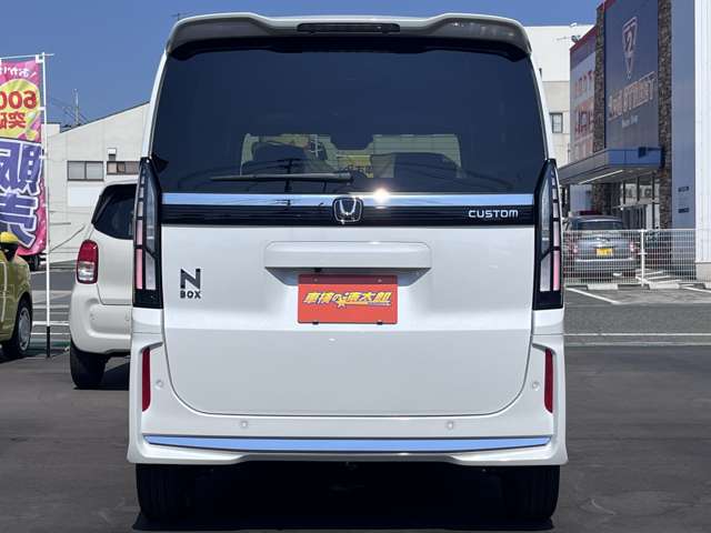 ホンダ Ｎ　ＢＯＸ カスタム ６６０ ターボ R8年 (中国) 99