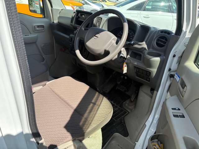 日産 ＮＶ１００クリッパー ６６０ ＤＸ ＧＬパッケージ ハイルーフ ５ＡＧＳ車 ４ＷＤ H29年 () 99