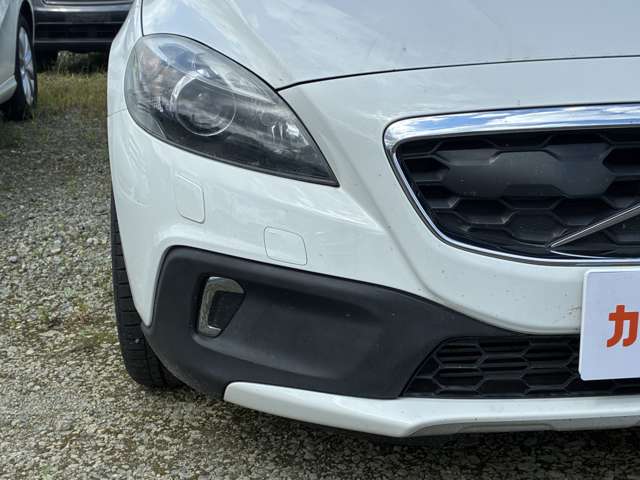 ボルボ Ｖ４０クロスカントリー Ｔ５ ４ＷＤ H26年 () 99