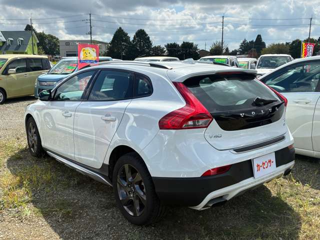 ボルボ Ｖ４０クロスカントリー Ｔ５ ４ＷＤ H26年 () 99