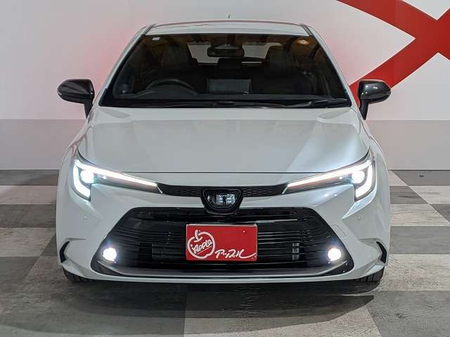 トヨタ カローラ　ツーリング　ハイブリッド １．８ ハイブリッド ＷＸＢ Ｅ－ＦＯＵＲ ４ＷＤ R6年 () 99