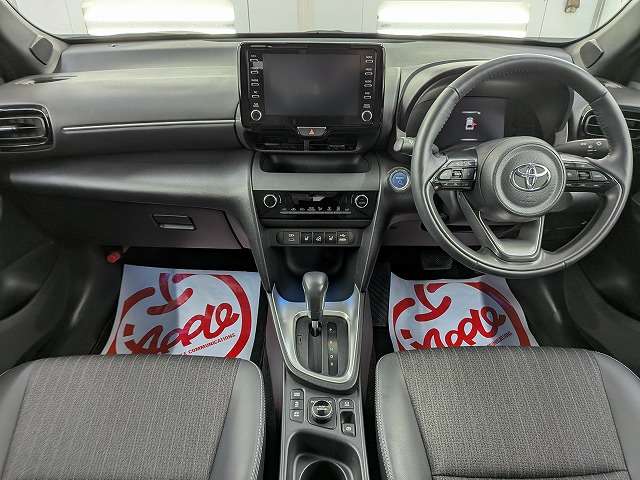 トヨタ ヤリスクロス　ハイブリッド １．５ ハイブリッド Ｚ Ｅ－ＦＯＵＲ ４ＷＤ R5年 () 99