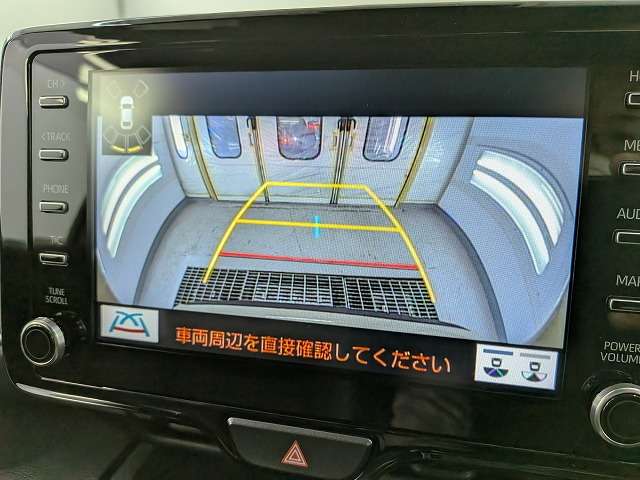 トヨタ ヤリスクロス　ハイブリッド １．５ ハイブリッド Ｚ Ｅ－ＦＯＵＲ ４ＷＤ R5年 () 99