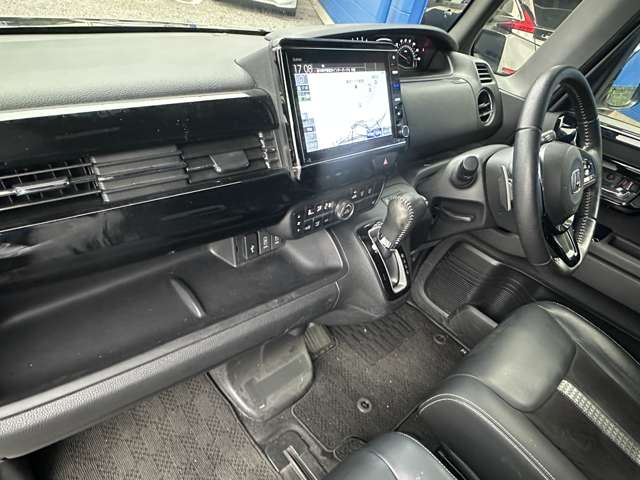 ホンダ Ｎ　ＢＯＸ ６６０ ＥＸ ターボ R3年 () 99