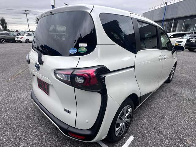 トヨタ シエンタ　ハイブリッド ハイブリッド １．５ Ｇ クエロ R1年 () 99