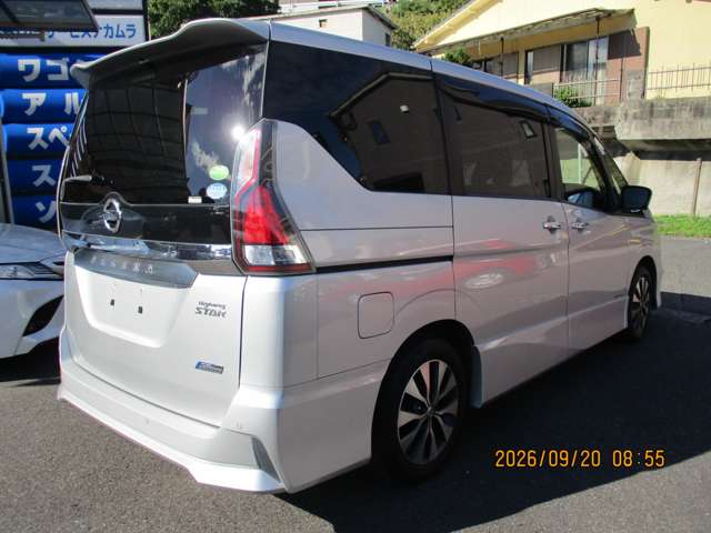 日産 セレナ ２．０ ハイウェイスター Ｖセレクション H29年 (九州・沖縄) 99