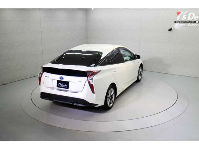 トヨタ プリウス １．８ Ａ ツーリングセレクション H28年 () 99