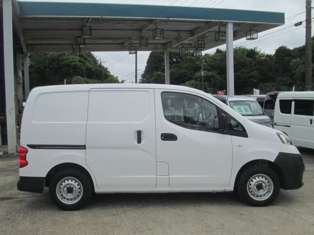 日産 ＮＶ２００バネットバン １．６ リフター付バン ＤＸ ２人乗リルートバン H27年 (関東) 99