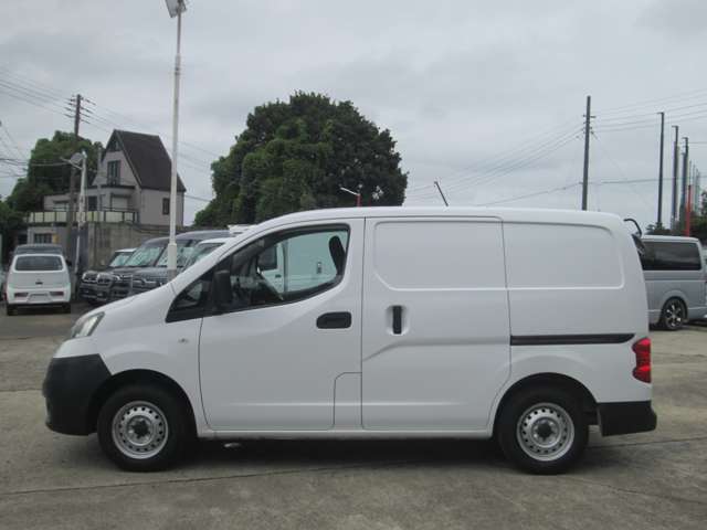 日産 ＮＶ２００バネットバン １．６ リフター付バン ＤＸ ２人乗リルートバン H27年 (関東) 99