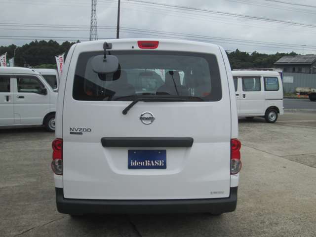 日産 ＮＶ２００バネットバン １．６ リフター付バン ＤＸ ２人乗リルートバン H27年 (関東) 99