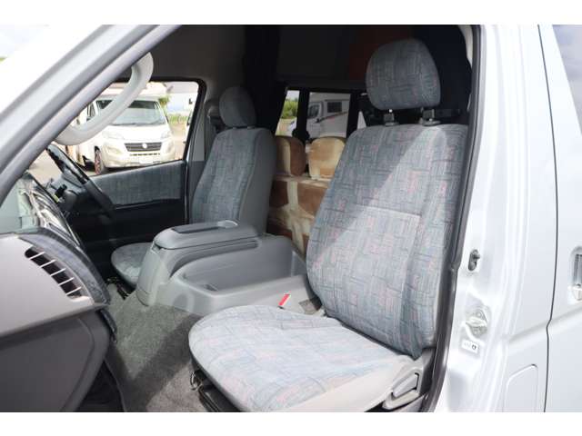トヨタ ハイエースバン ＡＴＯＺ H19年 (九州・沖縄) 99