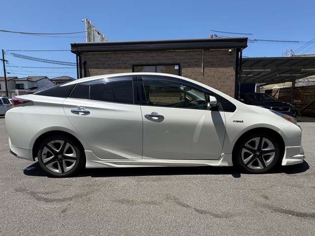トヨタ プリウス １．８ Ｓ ツーリングセレクション H28年 (九州・沖縄) 99