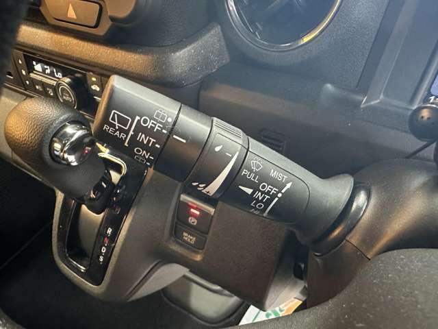 ホンダ Ｎ　ＢＯＸ カスタム ６６０ R5年 (甲信越・北陸) 99