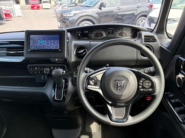 ホンダ Ｎ　ＢＯＸ カスタム ６６０ Ｌ R5年 () 99