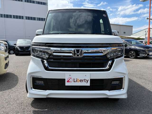 ホンダ Ｎ　ＢＯＸ カスタム ６６０ Ｌ R5年 () 99