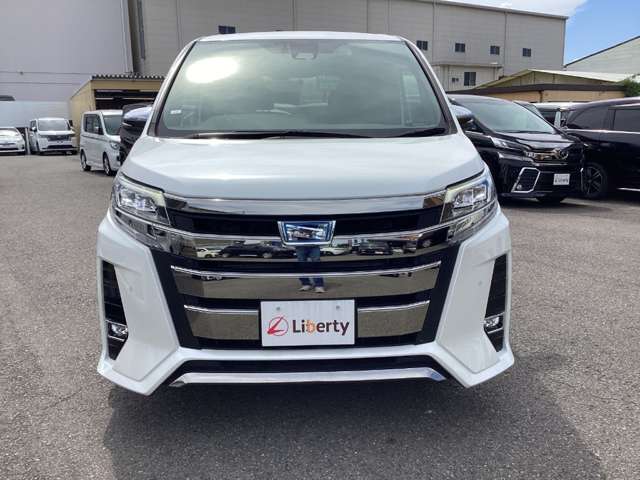 トヨタ ノア １．８ ハイブリッド ＳＩ ＷＸＢＩＩ R3年 () 99