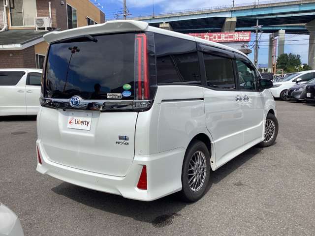 トヨタ ノア １．８ ハイブリッド ＳＩ ＷＸＢＩＩ R3年 () 99