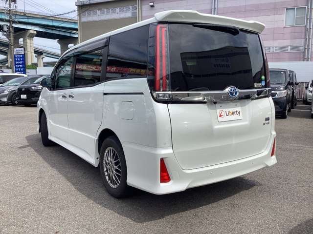 トヨタ ノア １．８ ハイブリッド ＳＩ ＷＸＢＩＩ R3年 () 99