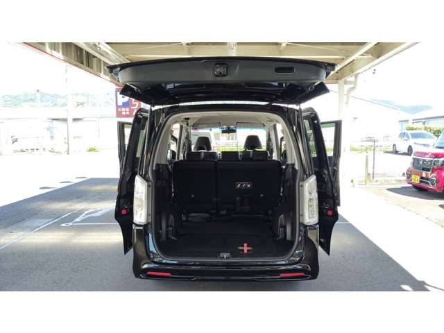 ホンダ ステップワゴン　スパーダ ２．０ スパーダ Ｚ クールスピリット H24年 (東海) 99
