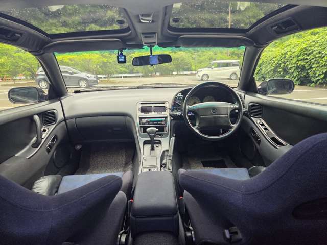 日産 フェアレディＺ ３．０ バージョンＲ ２ＢＹ２ Ｔバールーフ H11年 (東海) 99
