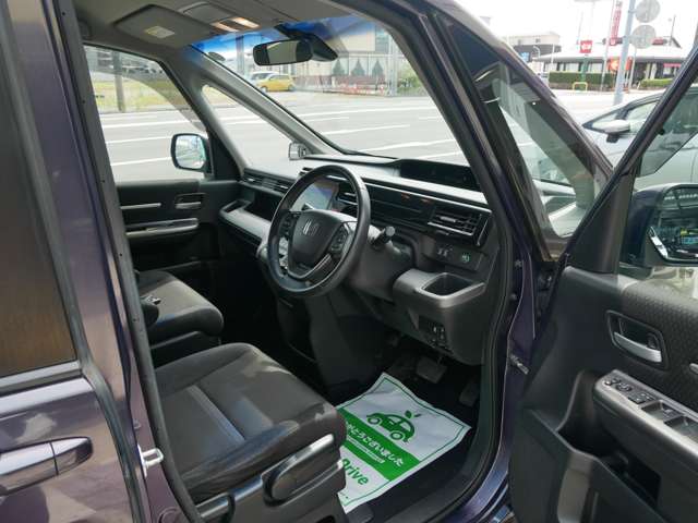 ホンダ ステップワゴン １．５ スパーダ ホンダ センシング H30年 (東海) 99