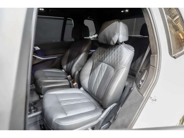 ＢＭＷ Ｘ７ Ｍ５０Ｉ ４ＷＤ R3年 (北海道) 99