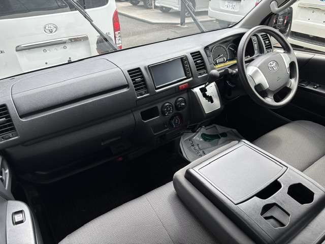 トヨタ ハイエースバン ２．８ ＤＸ ロング ディーゼルターボ R1年 (九州・沖縄) 99