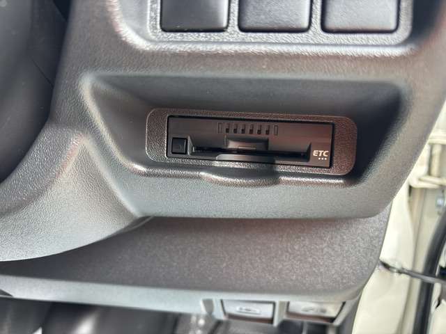 トヨタ ハイエースバン ２．８ ＤＸ ロング ディーゼルターボ R1年 (九州・沖縄) 99
