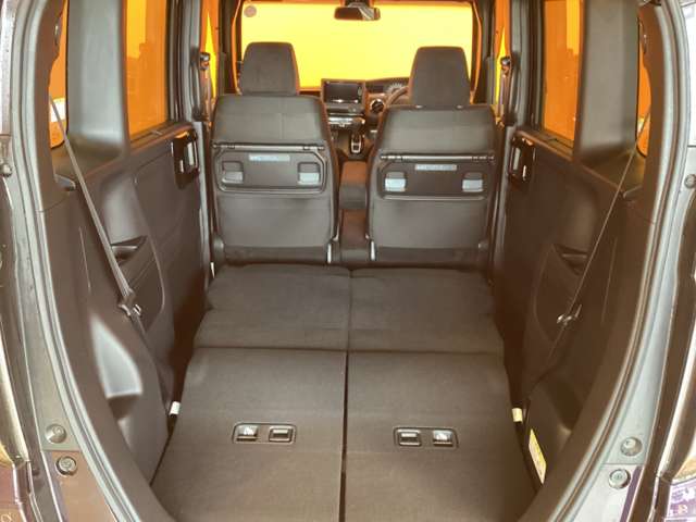 ホンダ Ｎ　ＢＯＸ カスタム ６６０ Ｌ R5年 (近畿) 99