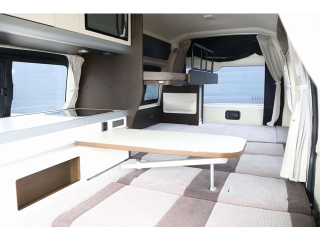 トヨタ ハイエースバン キャンピングカー H30年 (東北) 99