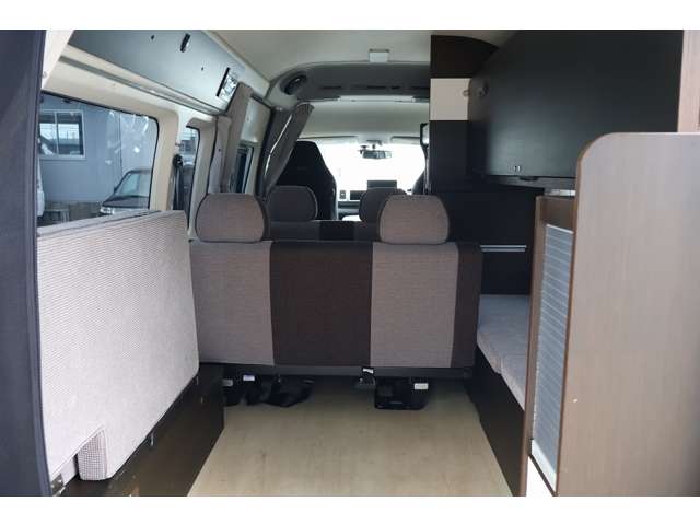 トヨタ ハイエースバン キャンピングカー H30年 (東北) 99