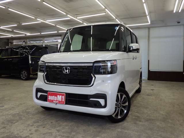ホンダ Ｎ　ＢＯＸ カスタム ６６０ ４ＷＤ R8年 () 99