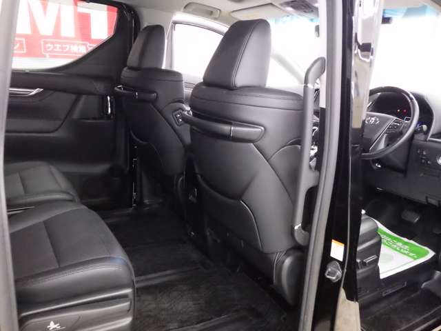 トヨタ ヴェルファイア　ハイブリッド ハイブリッド ２．５ ＺＲ Ｅ－ＦＯＵＲ ４ＷＤ H30年 () 99