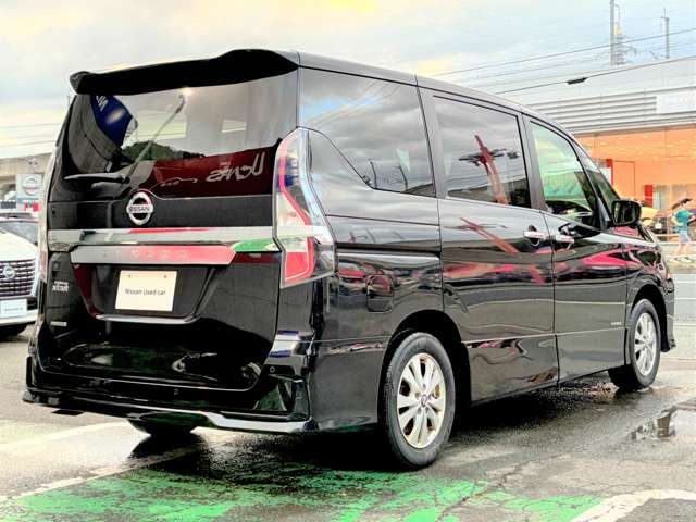 日産 セレナ ２．０ ハイウェイスター ４ＷＤ R4年 () 99