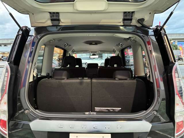 日産 セレナ ２．０ ハイウェイスター ４ＷＤ R4年 () 99