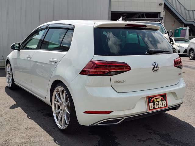 フォルクスワーゲン ゴルフ ＴＳＩ　ハイライン H29年 (関東) 99