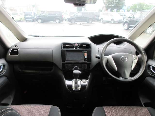 日産 セレナ ２．０ ハイウェイスター Ｓ－ＨＹＢＲＩＤ H26年 (関東) 99