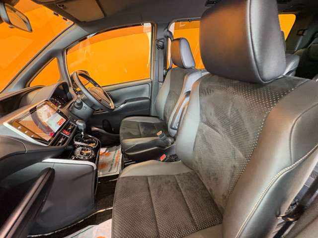 トヨタ ヴォクシー ２．０ ＺＳ 煌ＩＩ R3年 () 99