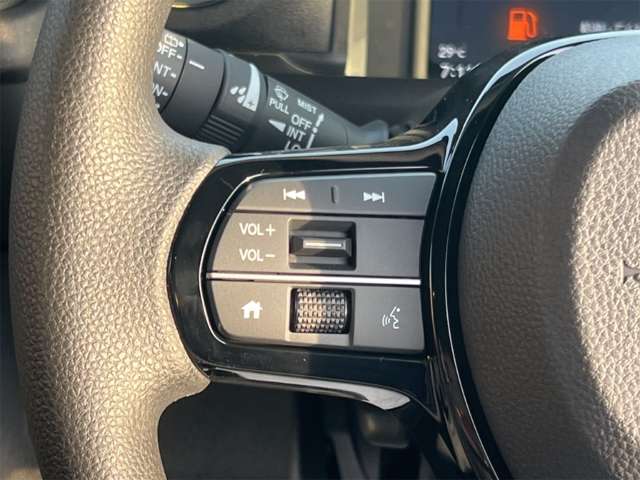 ホンダ Ｎ　ＢＯＸ カスタム ６６０ R8年 () 99